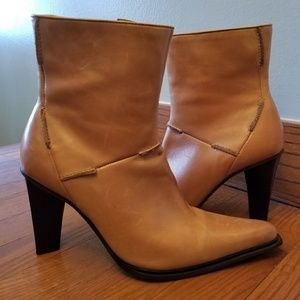 Steve Madden Blonde Leather Boots NWOT
